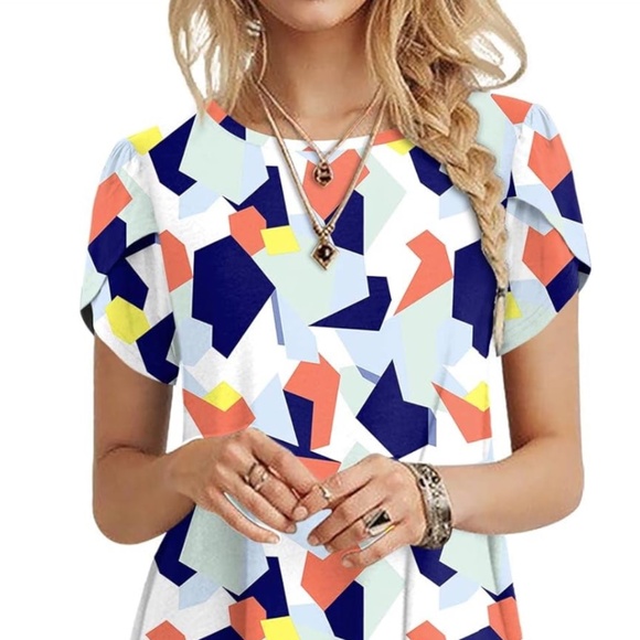 Short Sleeve Sundress with Pockets - Picture 5 of 6